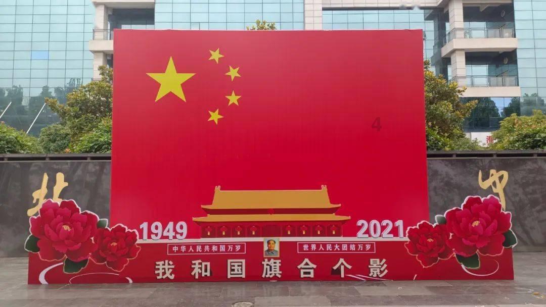 营救迷路的小男孩